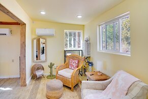 Kanab Studio Escape: Stargaze, Hike, Relax!