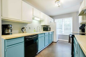 Raleigh Townhome ~ 12 Mi to Research Triangle Park