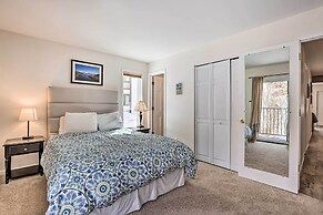 Cozy East Vail Condo ~ 6 Mi to Vail Village!