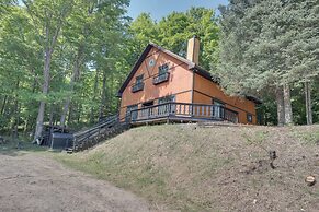 Outdoor Lover's Paradise: Slopeslide Cabin!
