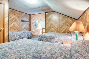 Outdoor Lover's Paradise: Slopeslide Cabin!