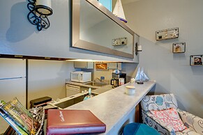 Dog-friendly Ocean Shores Condo w/ Balcony & Views