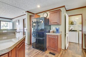 Beach Bay Pony Place w/ Ponies: 1 Mi to Water!