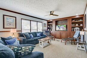 Beach Bay Pony Place w/ Ponies: 1 Mi to Water!