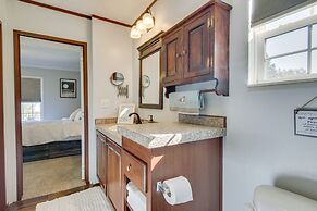 Beach Bay Pony Place w/ Ponies: 1 Mi to Water!