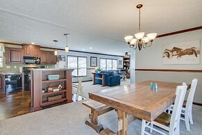 Beach Bay Pony Place w/ Ponies: 1 Mi to Water!