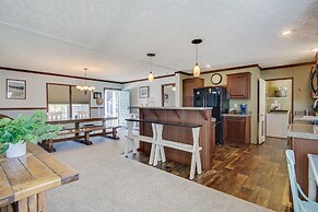 Beach Bay Pony Place w/ Ponies: 1 Mi to Water!