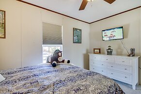 Beach Bay Pony Place w/ Ponies: 1 Mi to Water!