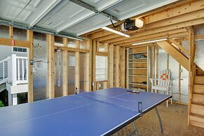 Beach Bay Pony Place w/ Ponies: 1 Mi to Water!