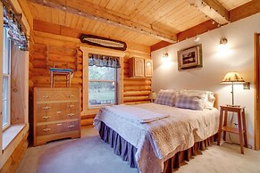 Donnelly Cabin w/ Private Deck: Near Lake Cascade!