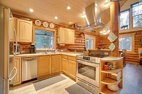 Donnelly Cabin w/ Private Deck: Near Lake Cascade!