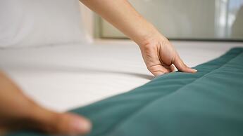 Petit Palace Suites Hotel