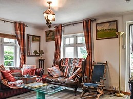 Shiralee Holiday Home