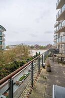 Central 2BD Flat w/ River View Balcony - Vauxhall!