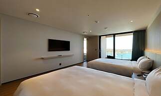 Tanibay Hotel & Wedding