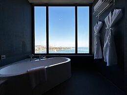 Tanibay Hotel & Wedding