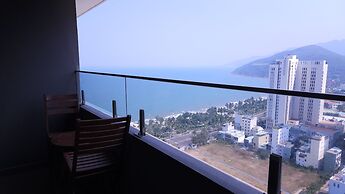 Flc Sea Tower - ChillNow