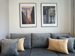 Heart of Warsaw Near Metro by Renters