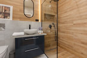 Spacious Apartment by Renters