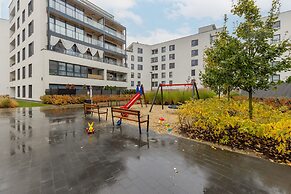 Spacious Apartment by Renters