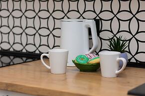 Spacious Apartment by Renters