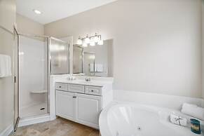 Destiny East - Villa Ciao Bella