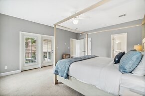 Destiny East - Villa Ciao Bella