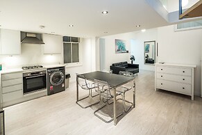 3 Beds, Opposite Museums, Harrods, Hyde Park