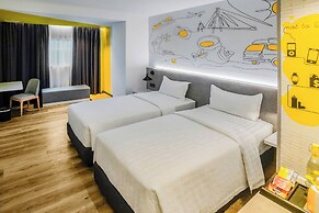 Yello Hotel Harbour Bay Batam