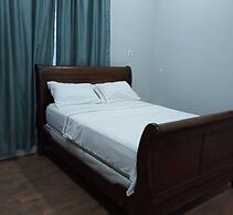 4 Bedrooms Family House Sakumono