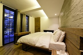 Nirvana hotel