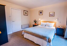 CITY CENTRE 1BR SUITE APT IN DUBLIN-2