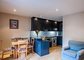 CITY CENTRE 1BR SUITE APT IN DUBLIN-2
