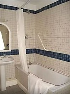 CITY CENTRE 1BR SUITE APT IN DUBLIN-2