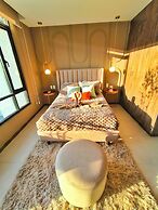 Luxury Carolina Quito Coliving Ecuador