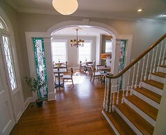 The Capitol Inn Tallahassee