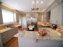 The Capitol Inn Tallahassee