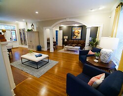 The Capitol Inn Tallahassee