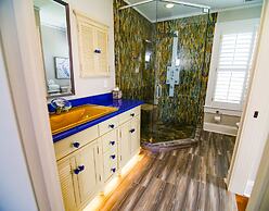 The Capitol Inn Tallahassee