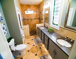 The Capitol Inn Tallahassee