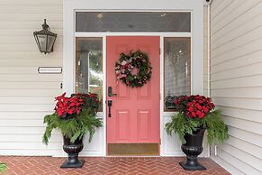 The Capitol Inn Tallahassee