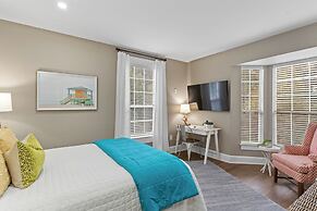 The Capitol Inn Tallahassee