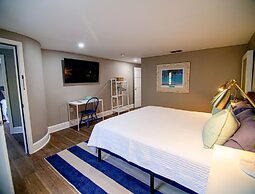 The Capitol Inn Tallahassee