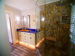 The Capitol Inn Tallahassee