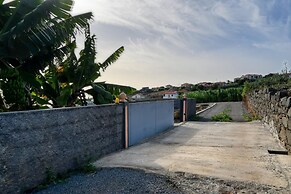 Casa Primavera a Home in Madeira