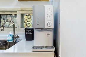 Donnaeko Private Pool Villa