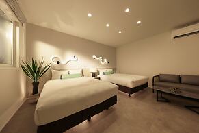 Crystal Villa SHIRARAHAMA BEACH