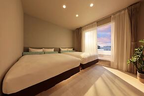 Crystal Villa SHIRARAHAMA BEACH