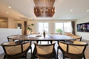 Crystal Villa SHIRARAHAMA BEACH