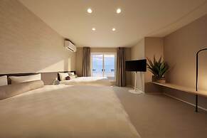 Crystal Villa SHIRARAHAMA BEACH